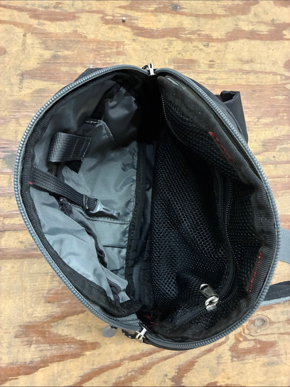 REI waist pack, black - Picture 2 of 3